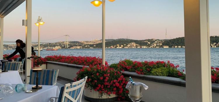 Aqua Restaurant