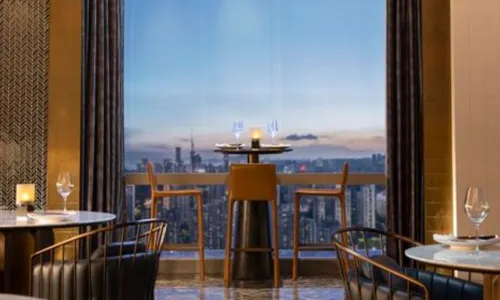 LEMON 1900 BISTRO BAR