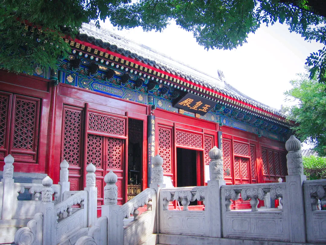 2_The White Cloud Temple