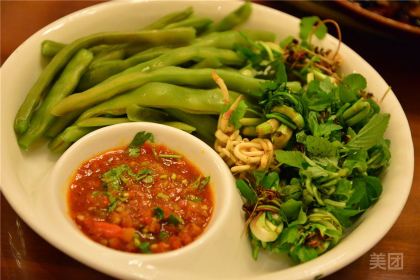 澜沧拉祜土锅鸡餐馆