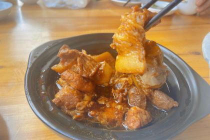 LI GE DE DAO HAI NA CAI