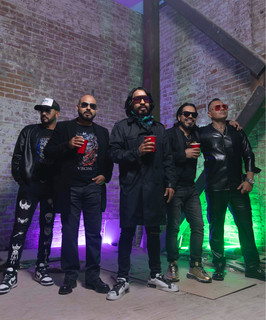 Mei Guo Luo Shan Ji LOS INQUIETOS DEL NORTE LOS FARMERZ  MAS Yan Chang Hui  | Pico Rivera Sports Arena