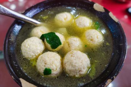 Zhan yi gong shi la zi Chicken (zhan yi)