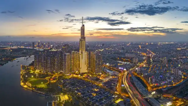 Hotels near Landmark 81 Sky View Observatory