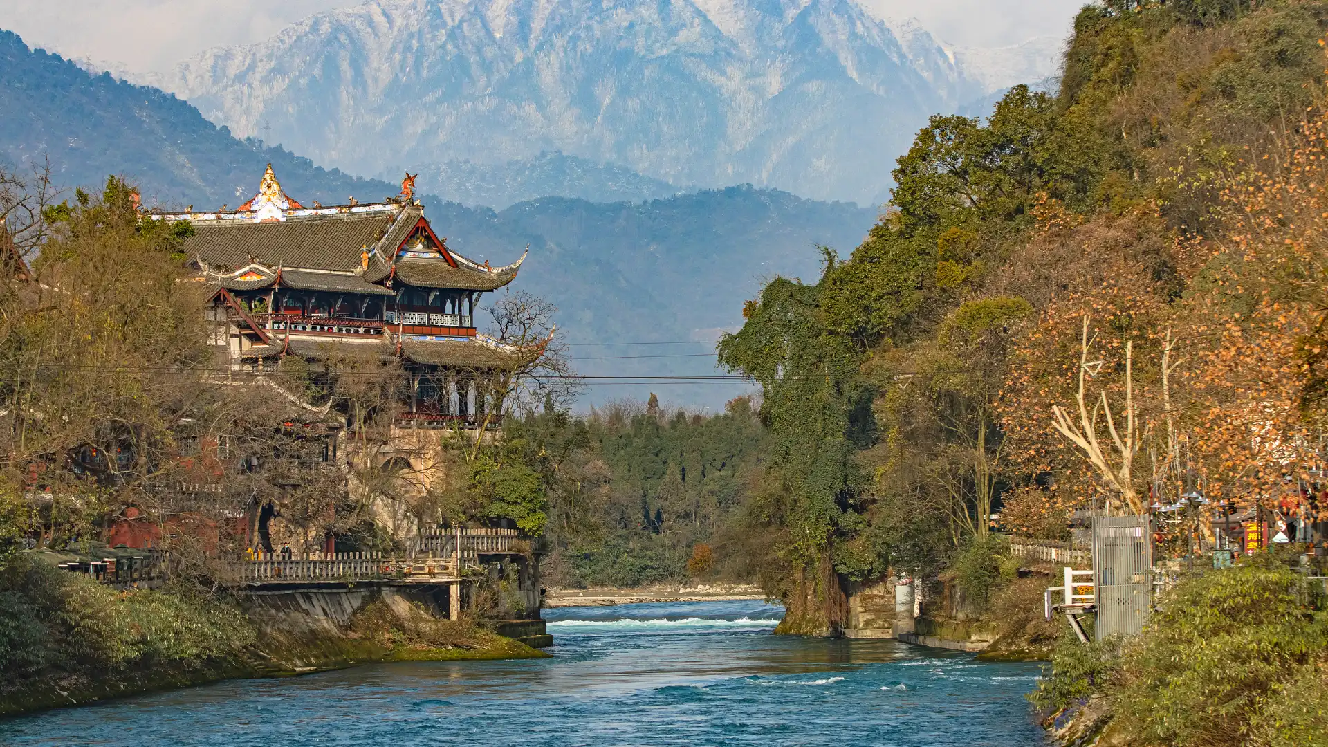 Hotels near Baopingkou