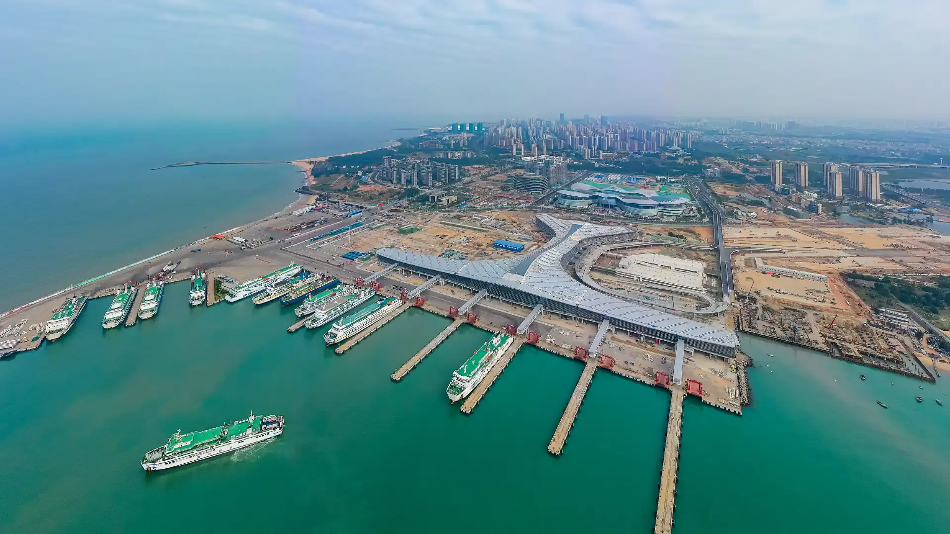 Hotels near Haikou Xinhai Port Pier