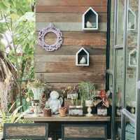 คาเฟ่บรรยากาศ​ธรรมชาติ​