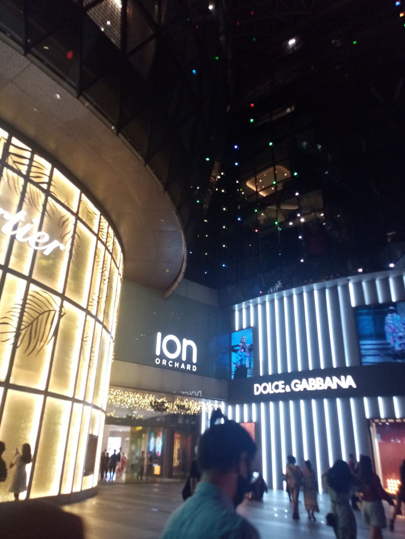 오차드 로드 싱가포르 여행 리뷰｜트립닷컴 트립 가이드