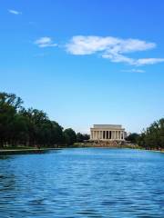 Lincoln Memorial Reflecting Pool