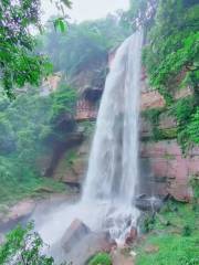 Chishui Danxia Tourist Area -- Swallow Rock