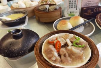 Qingyuanguojijiudianyuzhenxuanqianxiting User Photo