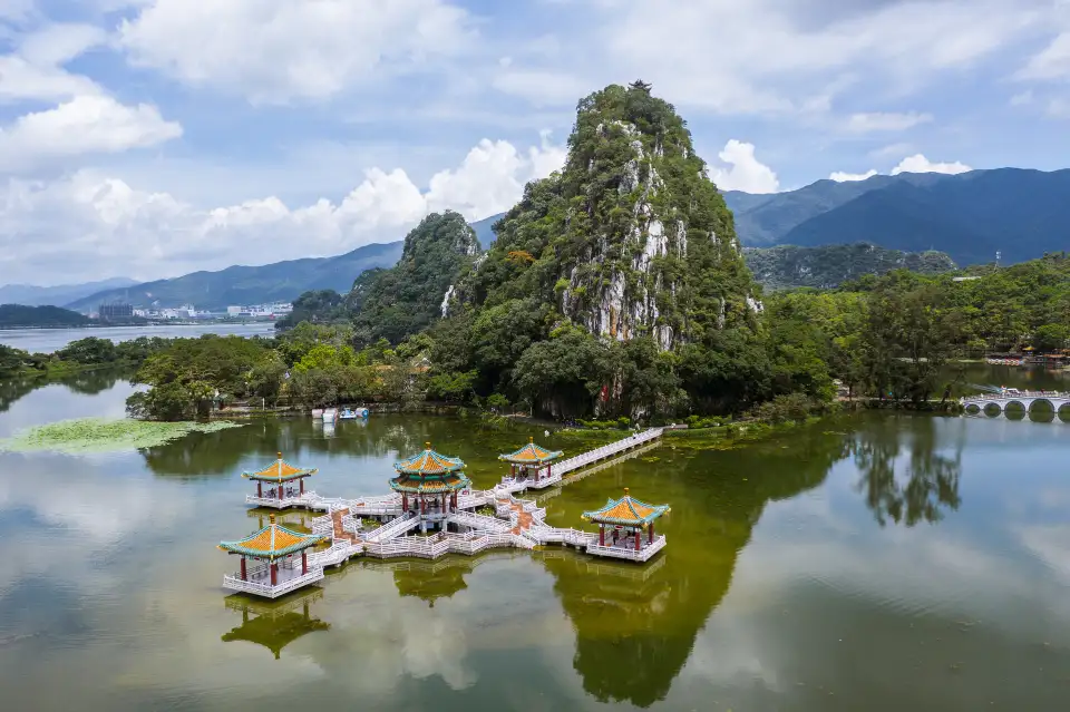 3_Xinghu Scenic Area