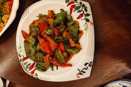 百年老酸凯里酸汤鱼(江边街店)