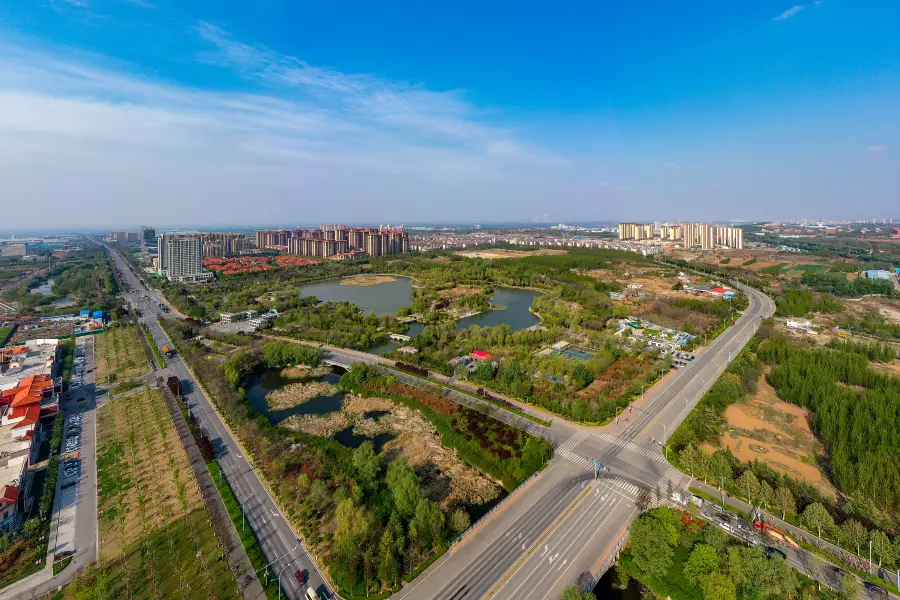 Caihonghu Park (South Gate)