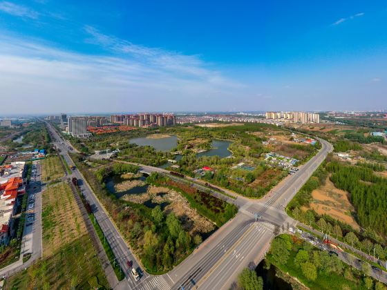 Caihonghu Park (South Gate)