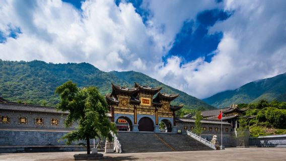 靈山寺