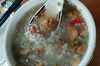 强氏喜阿婆粥饼店(张掖店)