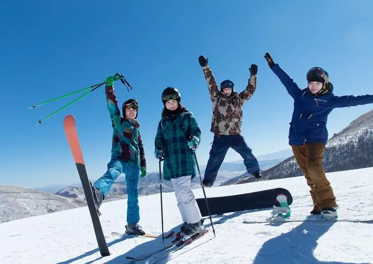 Best Places in America for a Ski Vacation in 2025