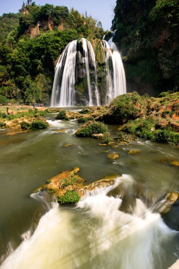 Dadieshui Waterfall