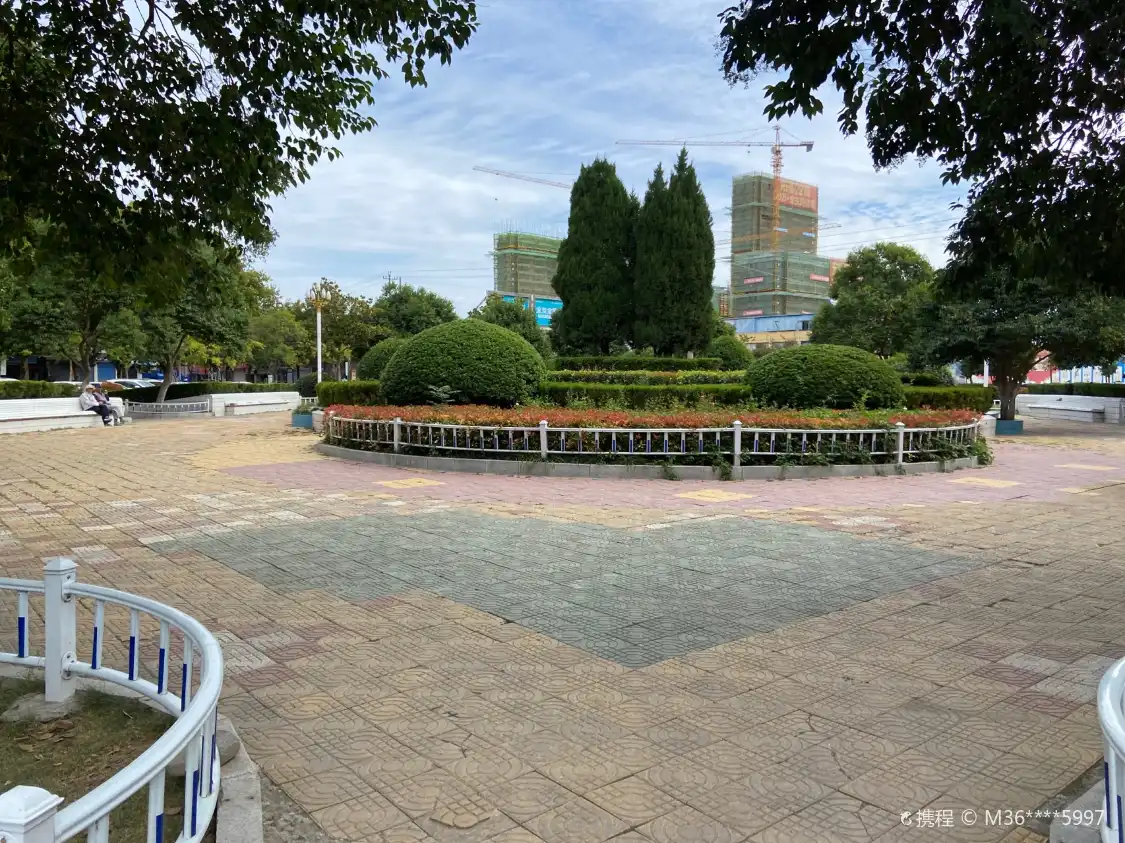 Hotels near Zhanxia Square