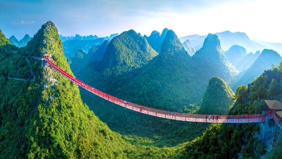 Yangshuo Private Guided 1-Day Tour Ruyi Peak Xingping Ancient Town Twenty Yuan RMB Background Photo Li River Bamboo Raft Tour