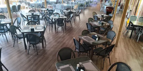船長吧餐廳