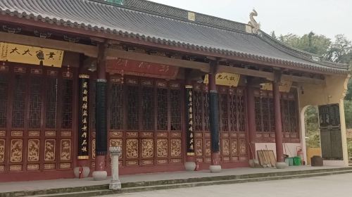 Cixi Henghe 타운 펭 교량 사원