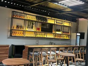 Hotspot Addis bar and restaurant