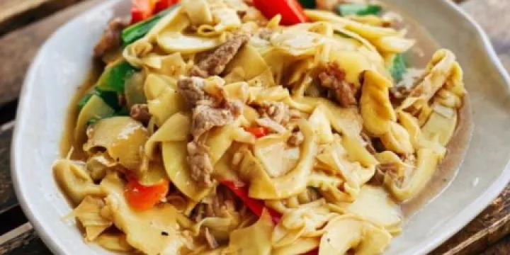 龍勝陌野晨晞餐廳