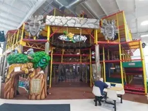 Jungle-Junction Indoor Playground