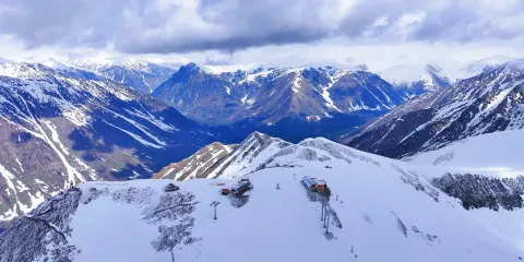 可可託海國際滑雪度假區
