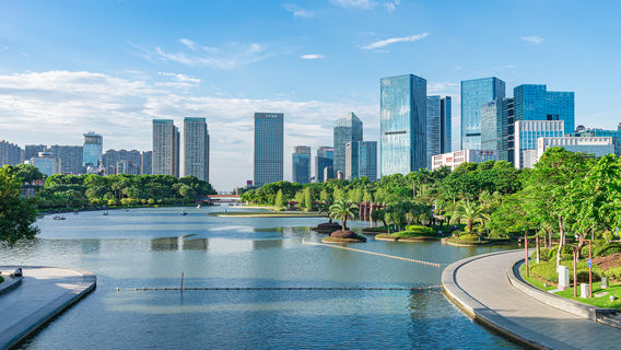 Thousand Lantern Lake Park