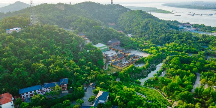 Ezhou Xishan Scenic Spot