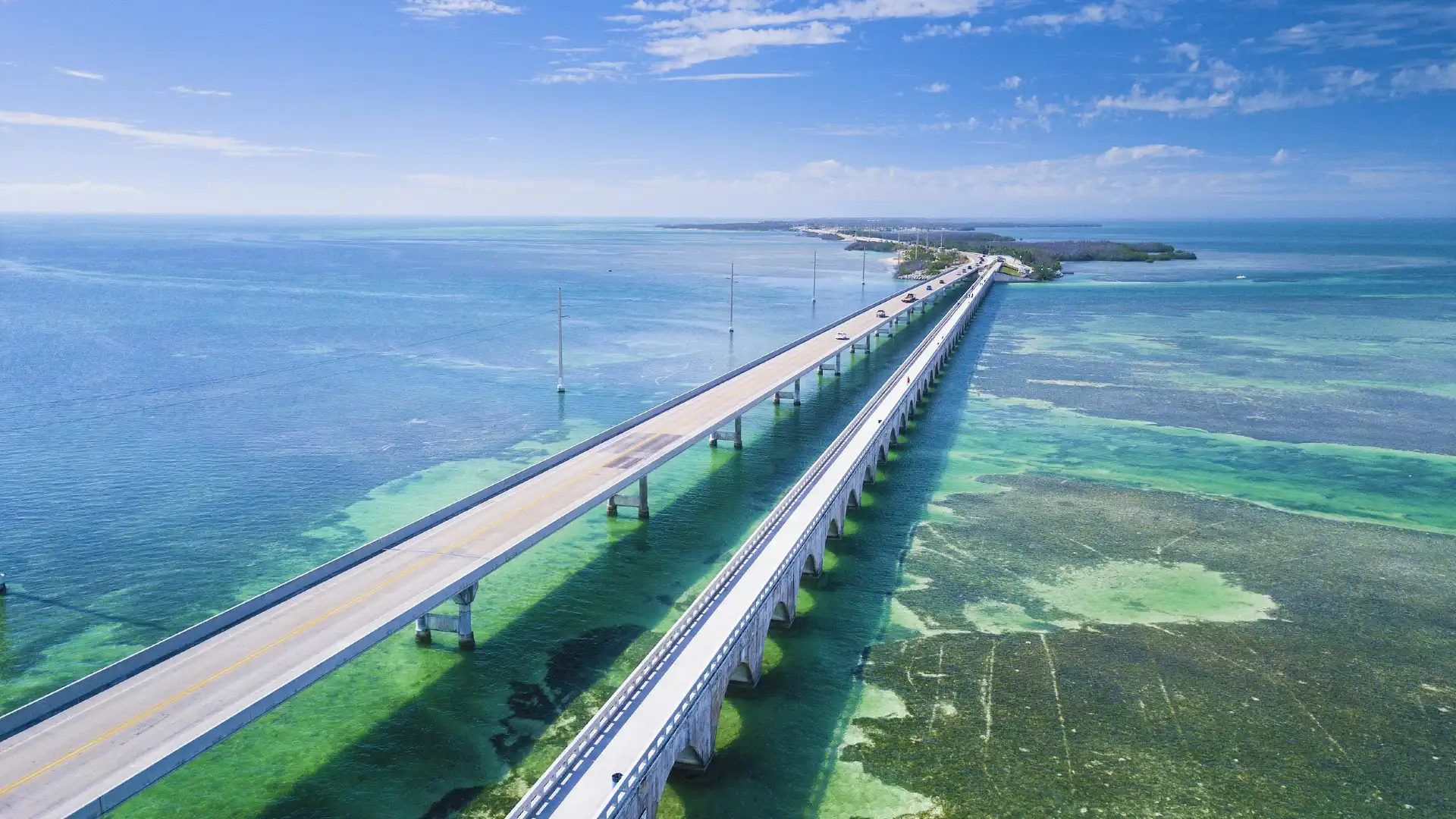 Hotels near Seven Mile Bridge