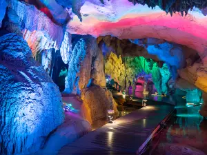 Luomei Lotus Cave