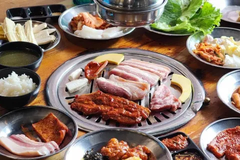 Gangnam BBQ Lat Krabang