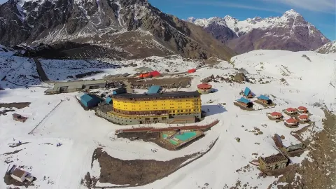 Ski Portillo and Tierra offices Hotels attraction in ชิลี