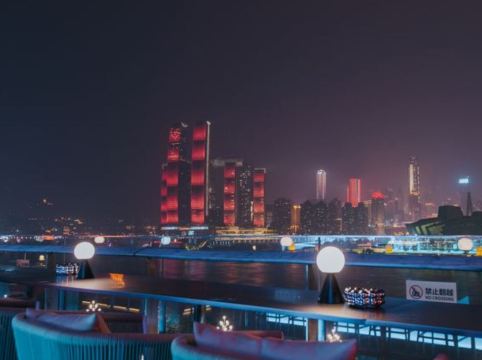 Sparkling Sky Bar