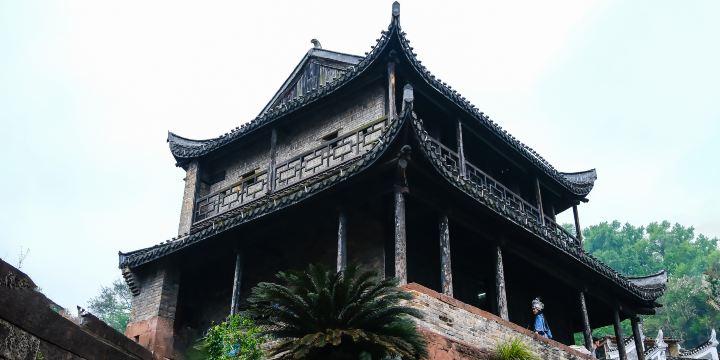 湘西東門城樓