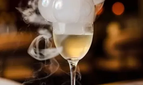 Saint Cocktail Bar
