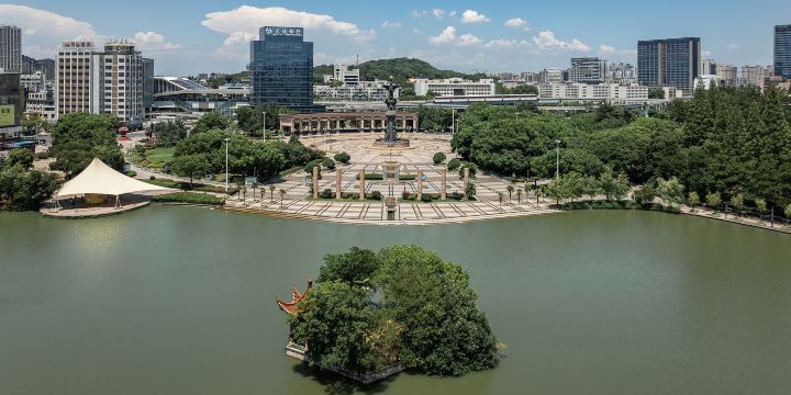 Jiuzi Square