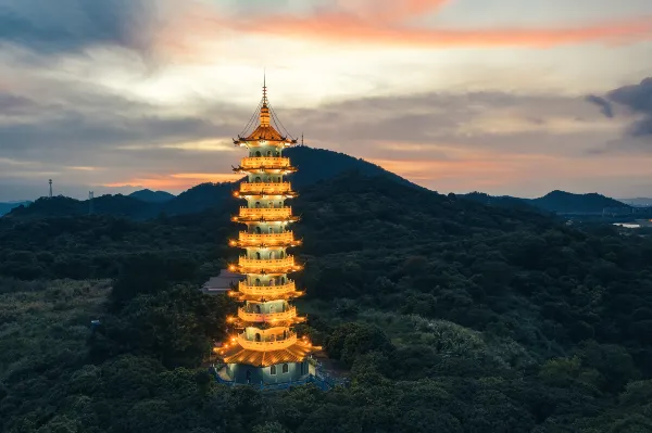 Hotel dekat Fuyang Shuangqingwan Park