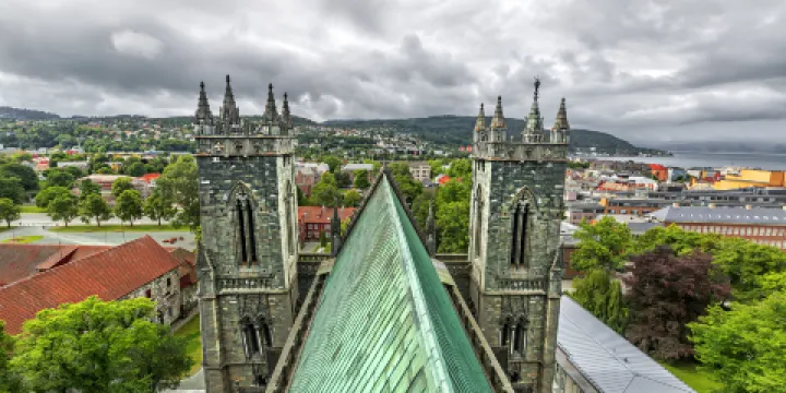 尼達洛斯主教座堂