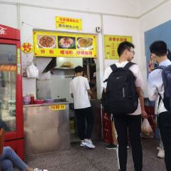 CHENG ZHAN SHEN XIANG LUO SI FENG User Photo