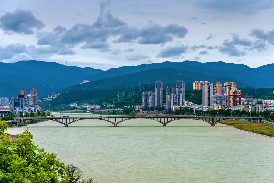 Huangze Bridge