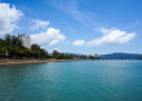 Hotels near Rainbow Falls
