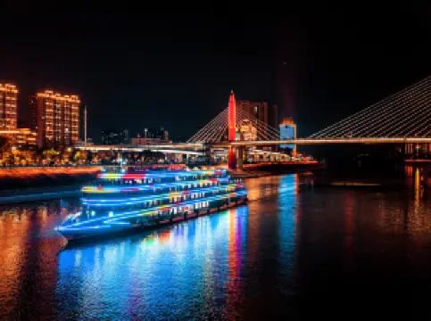 ทัวร์กลางคืนของแม่น้ําแยงซีเกียง