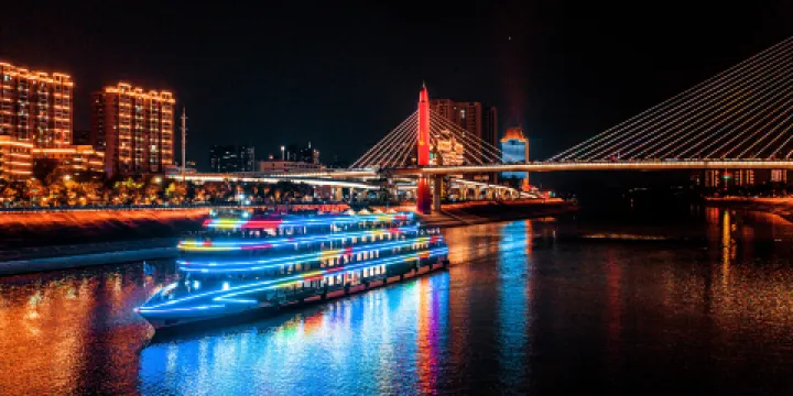 交運長江夜遊遊船