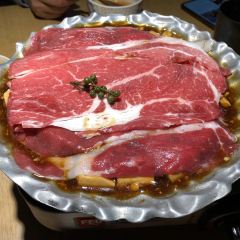 满满初牛·炭烧牛肉专门店(国大店) 여행 사진