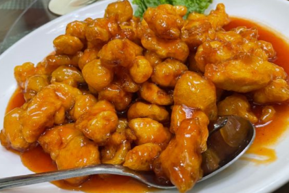 样样红海鲜酒店(长江路店)